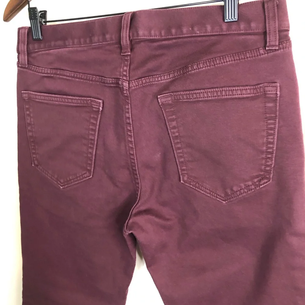 Banana Republic Men’s Travelers Jeans. Blackberry Wine. Slim fit 32 X 30 - Picture 6 of 9